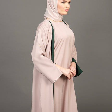 طقم عباية من ثلاث قطع، قابل للعكس، باللون الأخضر الزمردي والبيج 